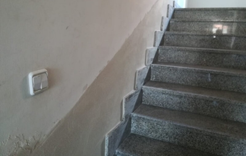 PROPAM® IMPE CAPA GRUESA para la impermeabilización de humedades en interior. Después de su aplicación.