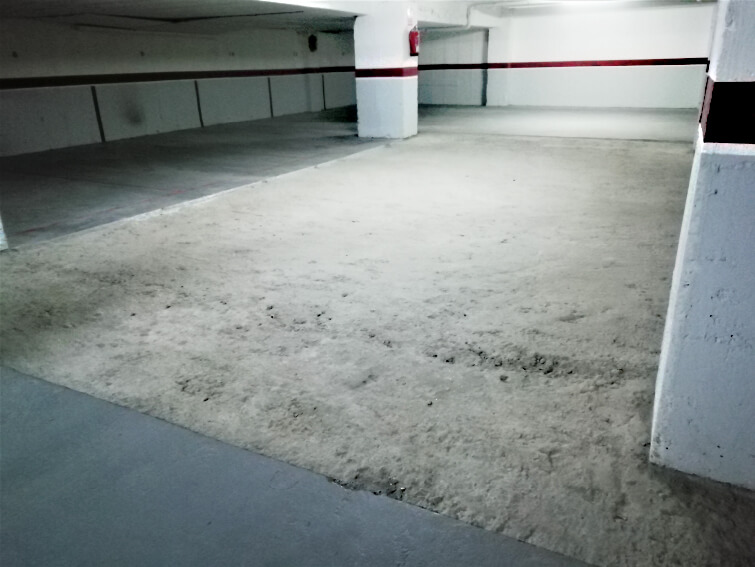 Reparación de baches en pavimentos: segundo paso.